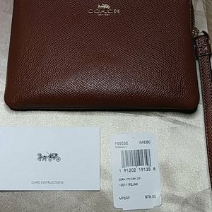 Coach brown soft calf leather zipper clutch